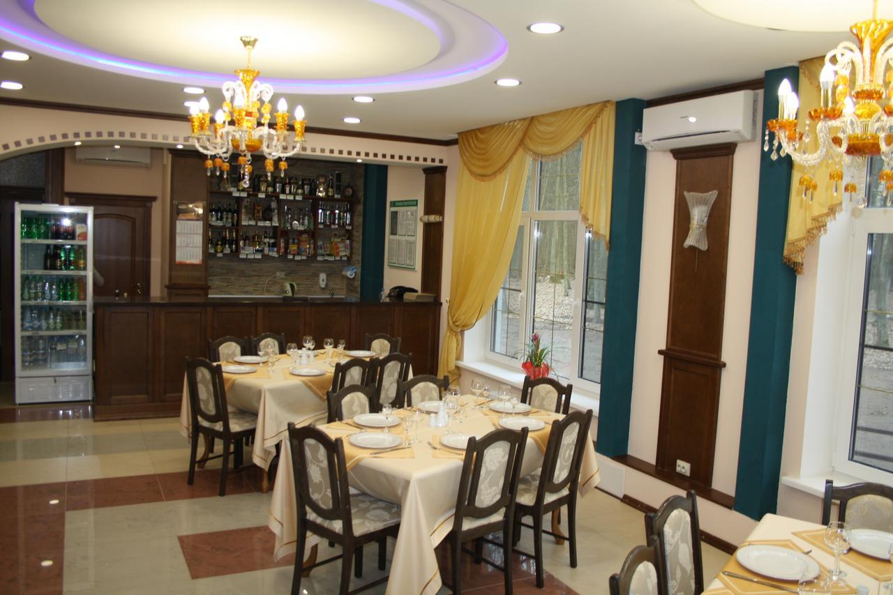 Belovezhskaya Pushcha Hotel Complex Zharkovshina Esterno foto