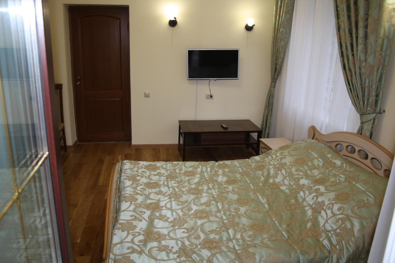 Belovezhskaya Pushcha Hotel Complex Zharkovshina Esterno foto