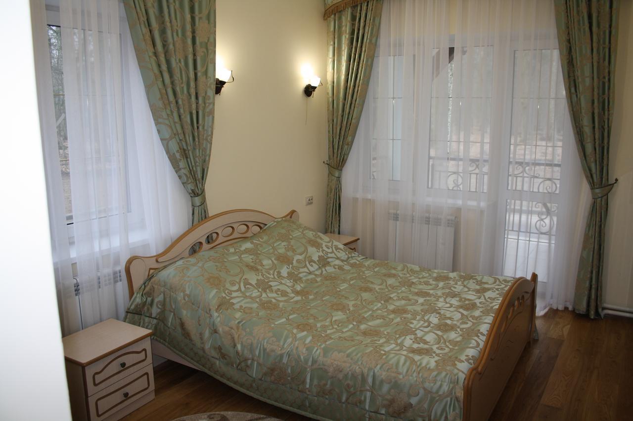 Belovezhskaya Pushcha Hotel Complex Zharkovshina Esterno foto