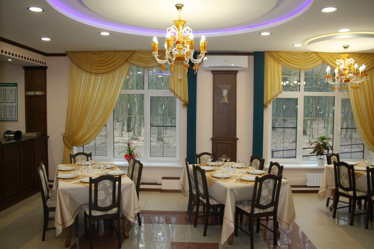 Belovezhskaya Pushcha Hotel Complex Zharkovshina Esterno foto