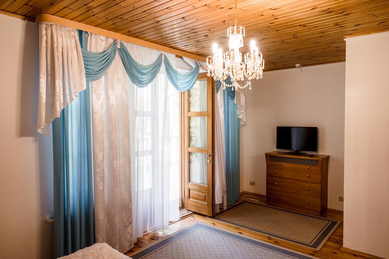Belovezhskaya Pushcha Hotel Complex Zharkovshina Esterno foto