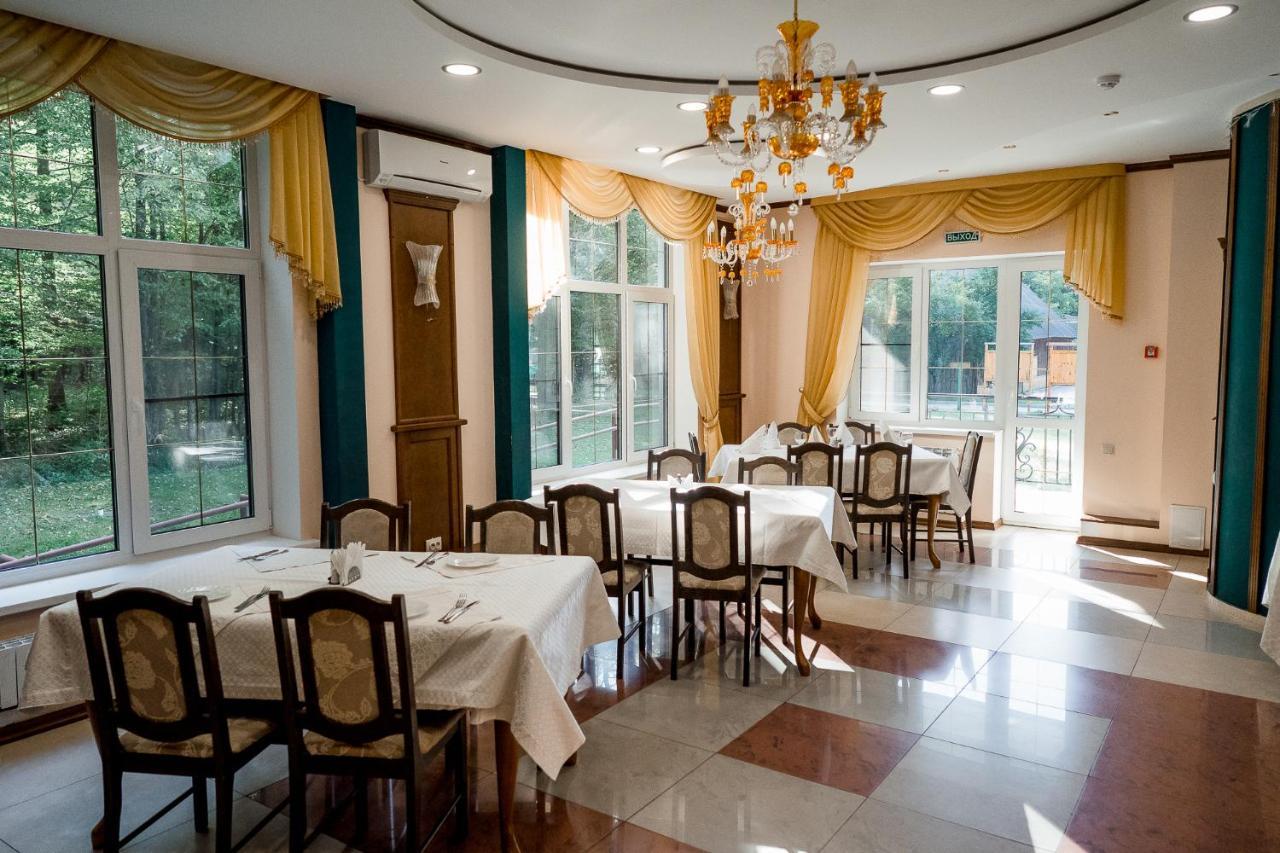 Belovezhskaya Pushcha Hotel Complex Zharkovshina Esterno foto